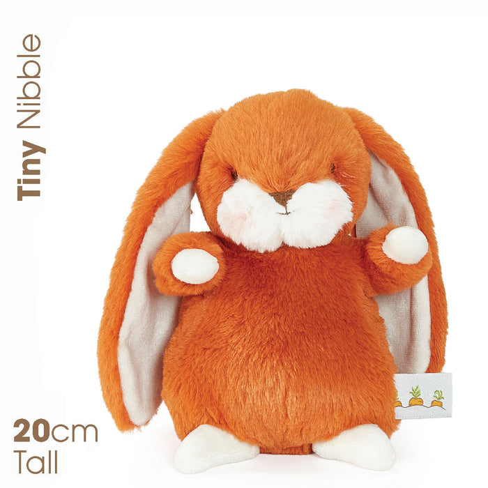 Tiny Nibble Carrot 20 cm